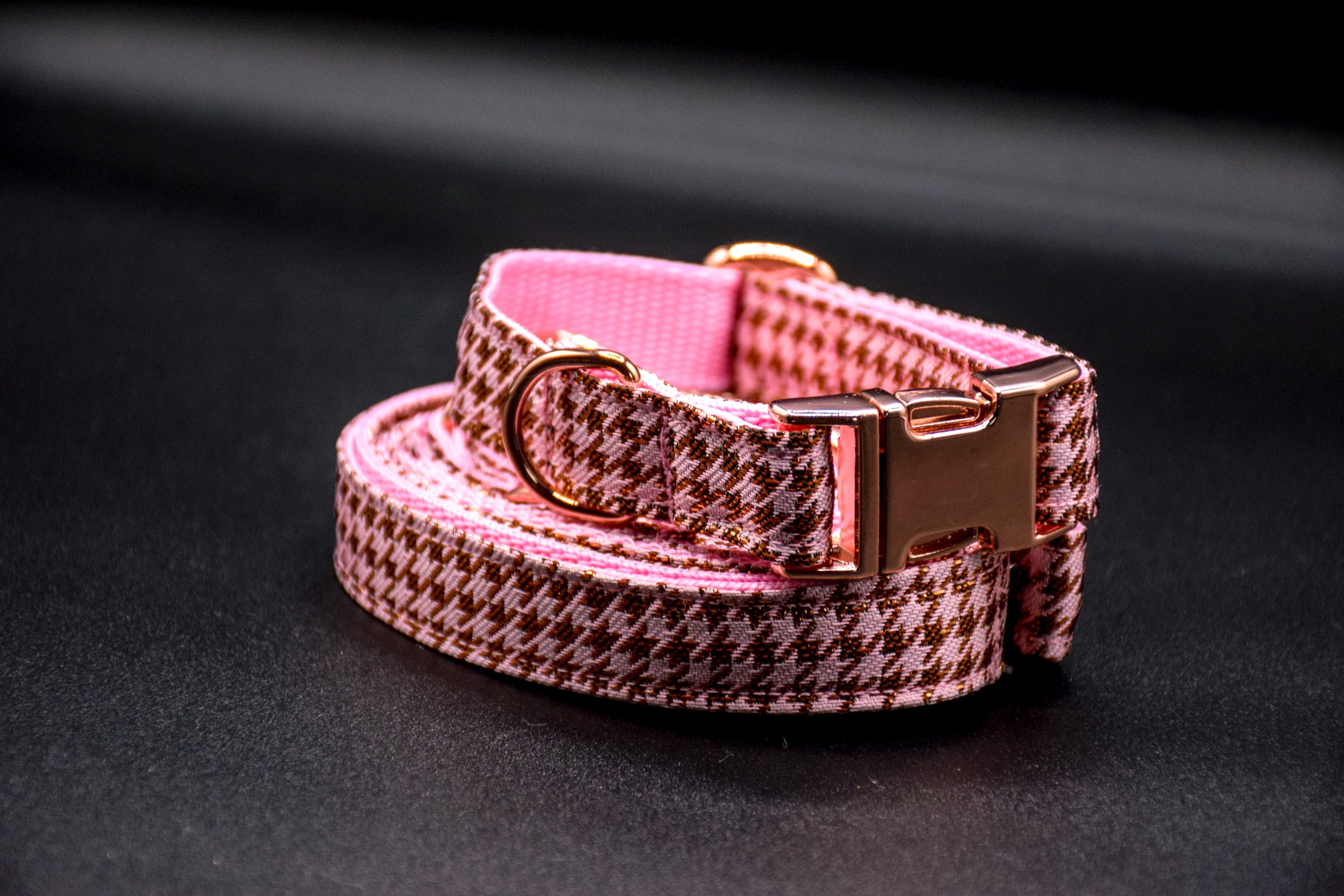 Cavaro Barkel Halsband & dreiteilige Hundeleine – Rosé Signature Set