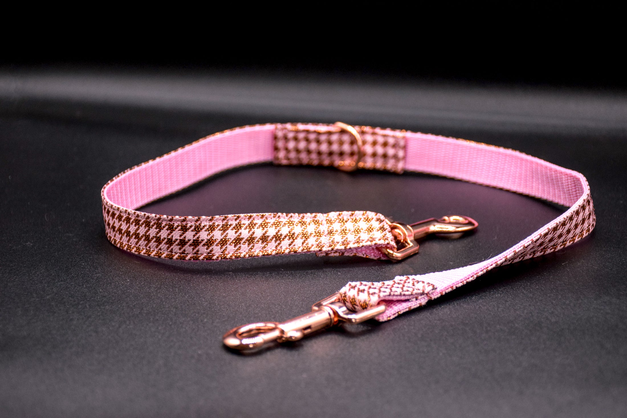 Cavaro Barkel Halsband & dreiteilige Hundeleine – Rosé Signature Set